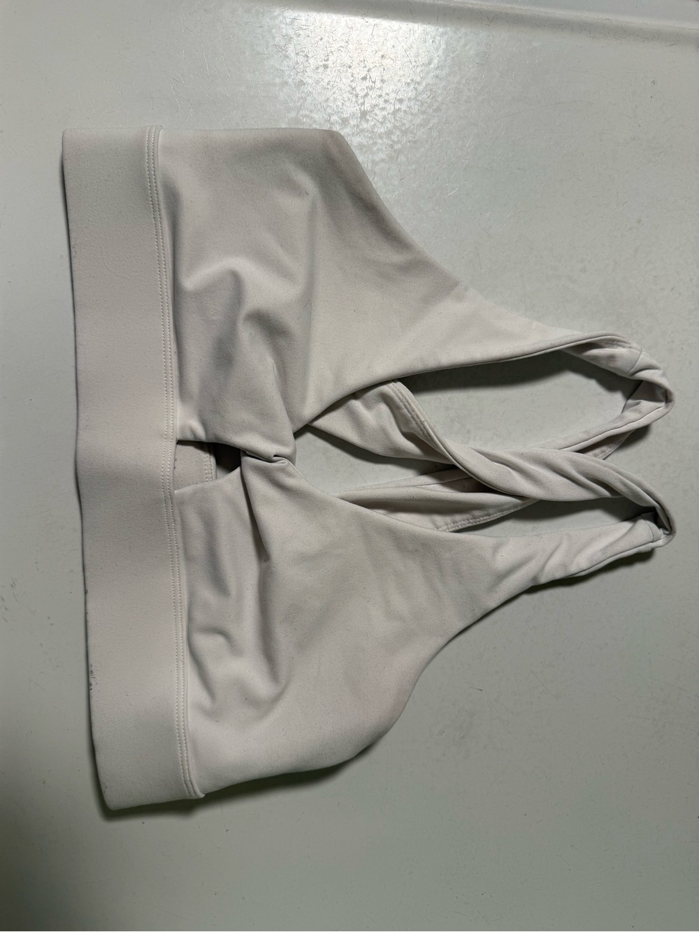 Fabletics WhiteTwist-Back Sports Bra size M